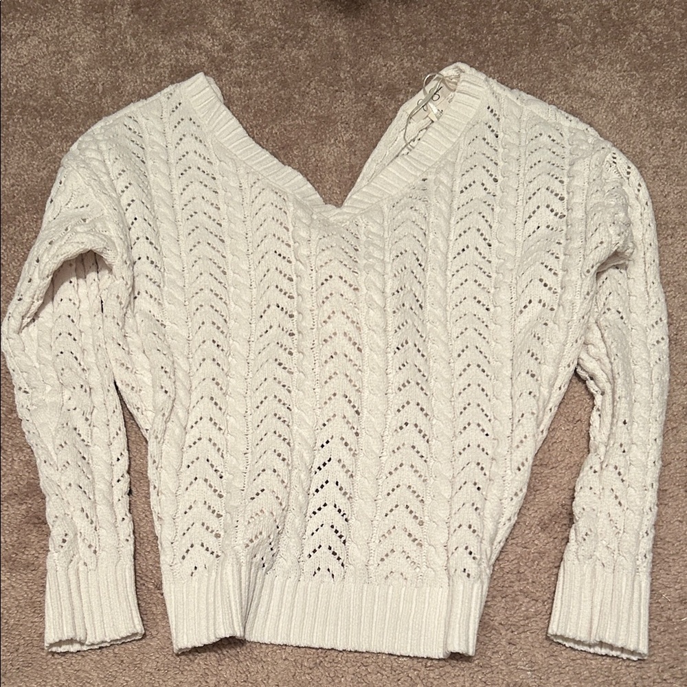 Jessica Simpson Cream V-Neck Sweater